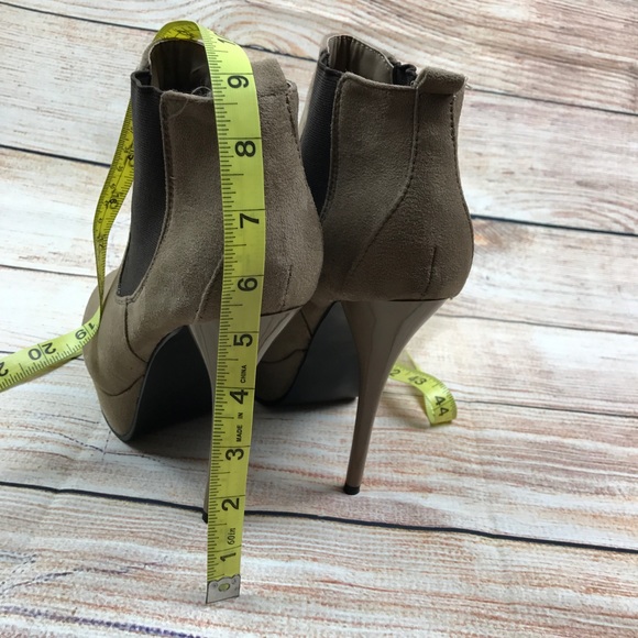 Beige booties - Picture 4 of 6